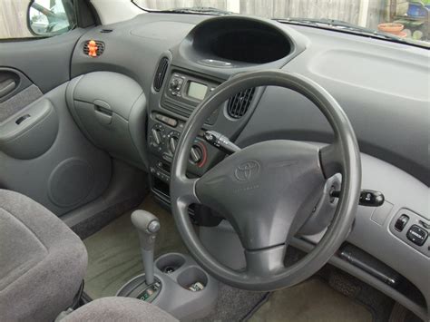 Interni Toyota Yaris Verso
