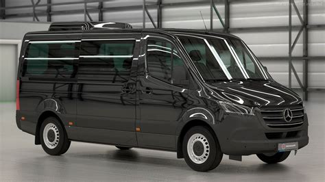Mercedes Sprinter Tourer in città