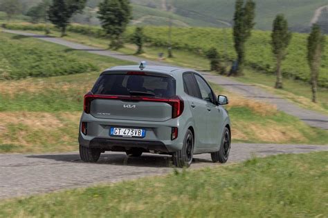 Sistemi di sicurezza attiva della Kia Picanto