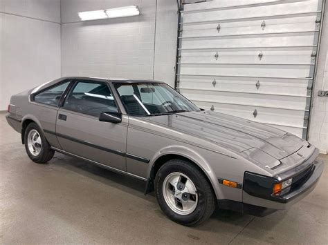 Toyota Supra 1982 vista di 3/4 anteriore