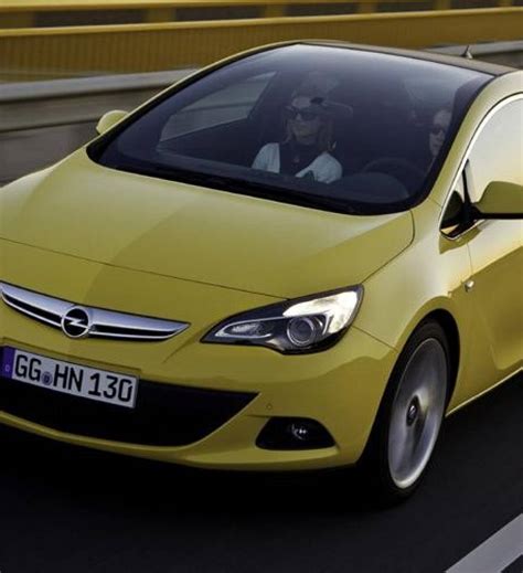 Parabrezza panoramico Opel Astra GTC