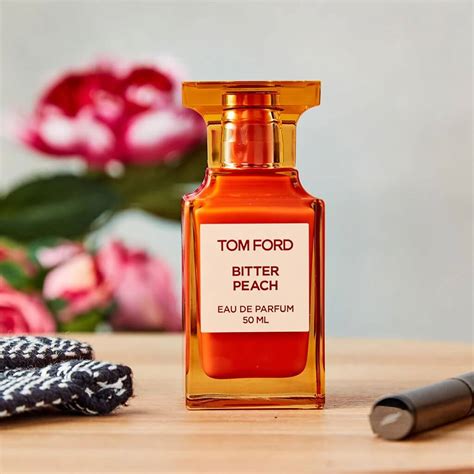Flacone di Tom Ford Bitter Peach
