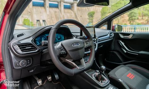 Interni Ford Fiesta ST-Line