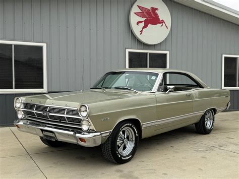 Ford Fairlane con Jazz e Kid