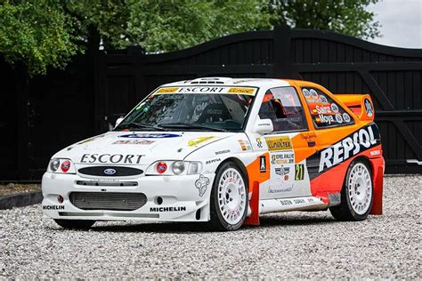 Ford Escort Cosworth rally