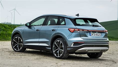 Audi Q4 e-tron 55 quattro vista anteriore
