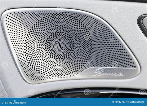 Sistema audio Burmester in un'automobile