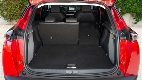 Peugeot 2008 bagagliaio