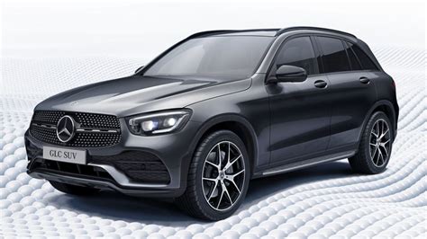 Vista aerea Mercedes-Benz GLC Night Edition con tetto panoramico