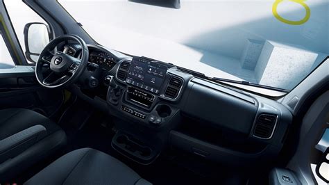 Opel Movano vista interna cabina