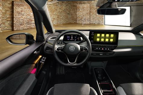 Interni Volkswagen ID.3 con display centrale