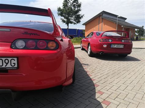 Interni orientati al guidatore della Toyota Supra MKIV