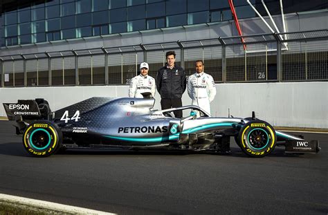 Mercedes-AMG PETRONAS F1 Team car and drivers