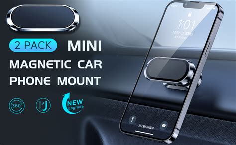 Schema che illustra diverse opzioni di supporto smartphone per auto: a cruscotto, a ventosa, magnetico