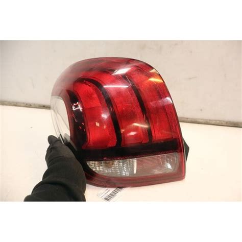 Fanale posteriore Peugeot 108 acceso