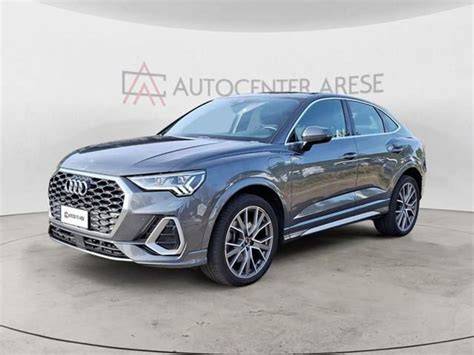 Audi Q3 45 TFSI e in ricarica
