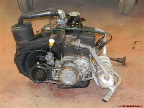 Dettagli motore Fiat 500 F