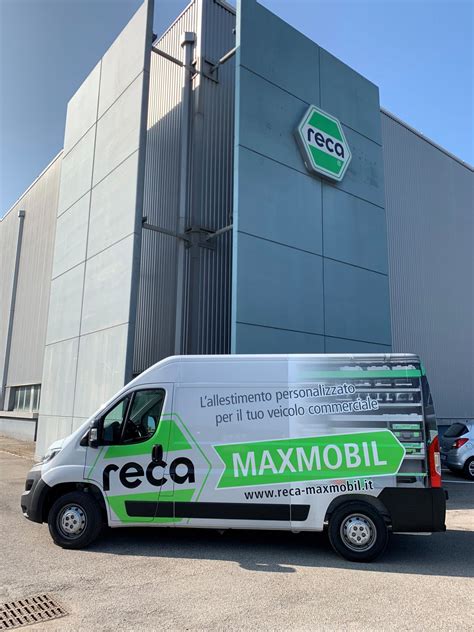 Veicolo industriale con allestimento personalizzato