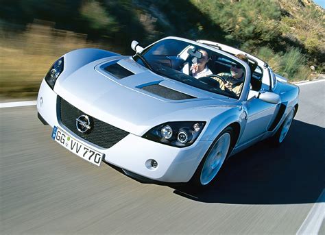 Opel Speedster Turbo, vista frontale
