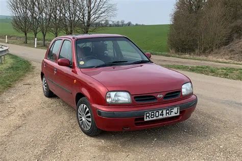 Nissan Micra K11 frontale
