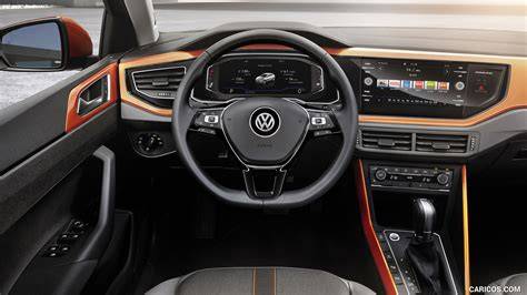 Interni Volkswagen Polo R-Line