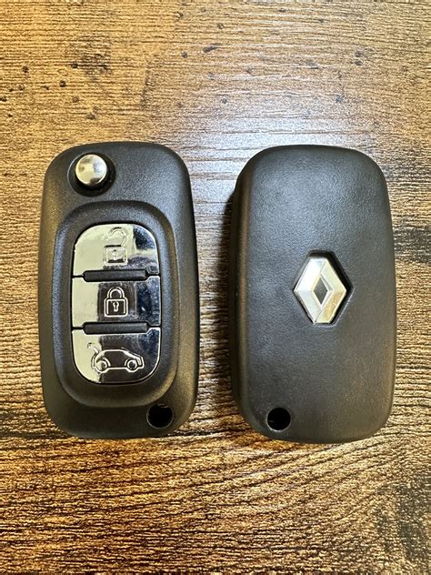 Evoluzione della chiave auto Renault