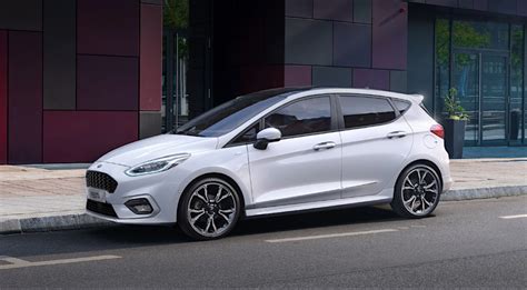 Tabella comparativa prezzi e allestimenti Ford Fiesta