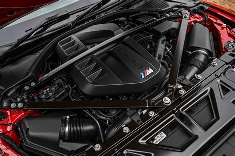 BMW M3 Touring engine bay