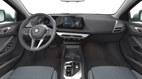 Interni e cruscotto BMW Serie 1