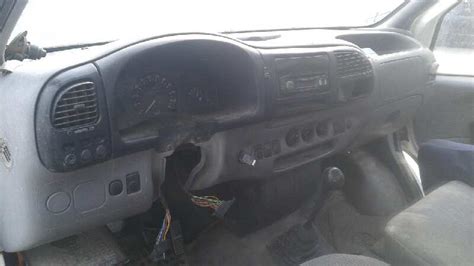 Interni e cruscotto Ford Transit MK4