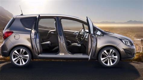 Opel Meriva B con portiere FlexDoors aperte