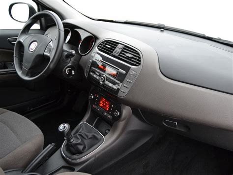 Dettaglio plancia Fiat Bravo 2007