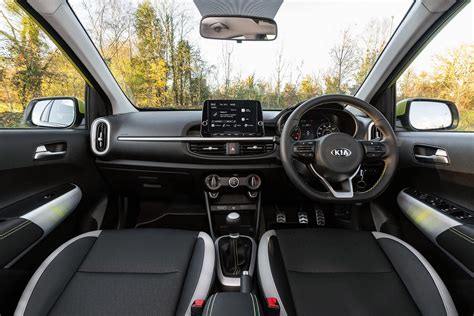 Kia Picanto interior dashboard