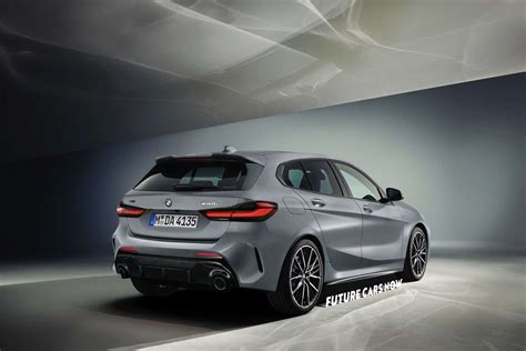 Rendering futuristico BMW Serie 1 a trazione posteriore