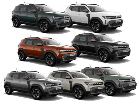 Dacia Duster in diverse colorazioni su strada