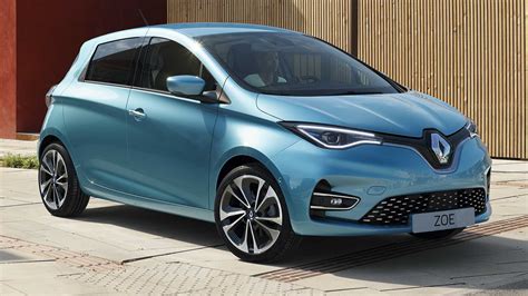 logo Mobilize e un'auto elettrica Renault Zoe