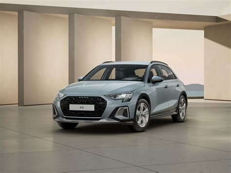 Audi A3 Allstreet con elementi off-road