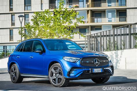 Mercedes-Benz GLC in strada