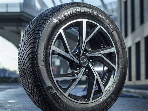 Pneumatico MICHELIN Alpin 7