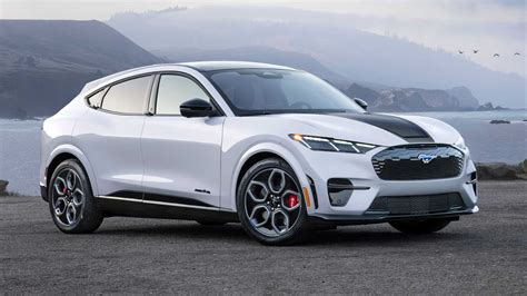 Ford Mustang generazioni