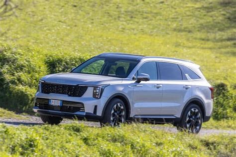Motorizzazioni ibride e diesel della Kia Sorento