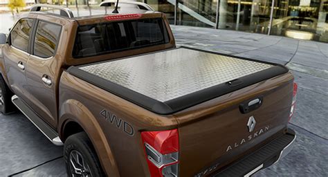 Renault Alaskan cassone con sistema di fissaggio