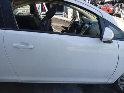 Interno portiera Opel Corsa D con altoparlante