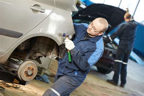 Riparazione auto