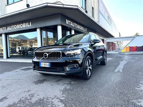 Schema del sistema propulsivo ibrido Volvo XC40