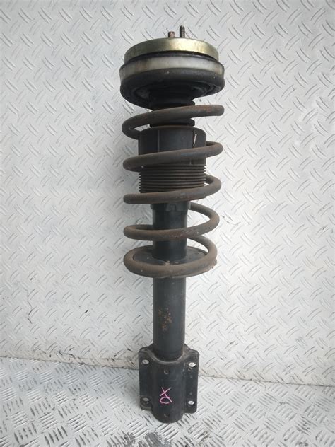 Ammortizzatore anteriore di un Fiat Ducato 230