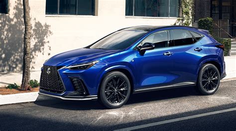 Design esterno Lexus NX