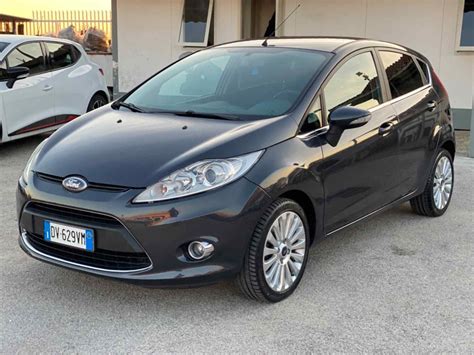 Tabella comparativa prezzi Ford Fiesta usata