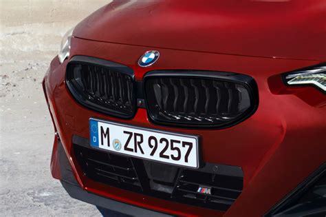 Dettaglio della calandra a doppio rene BMW Serie 5