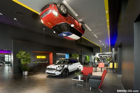 Concessionario auto moderno